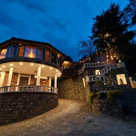 Chateau De Tatli - Hilltop - เดห์ราดุน ภายนอก รูปภาพ