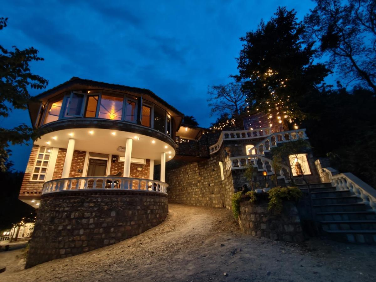 Chateau De Tatli - Hilltop - เดห์ราดุน ภายนอก รูปภาพ